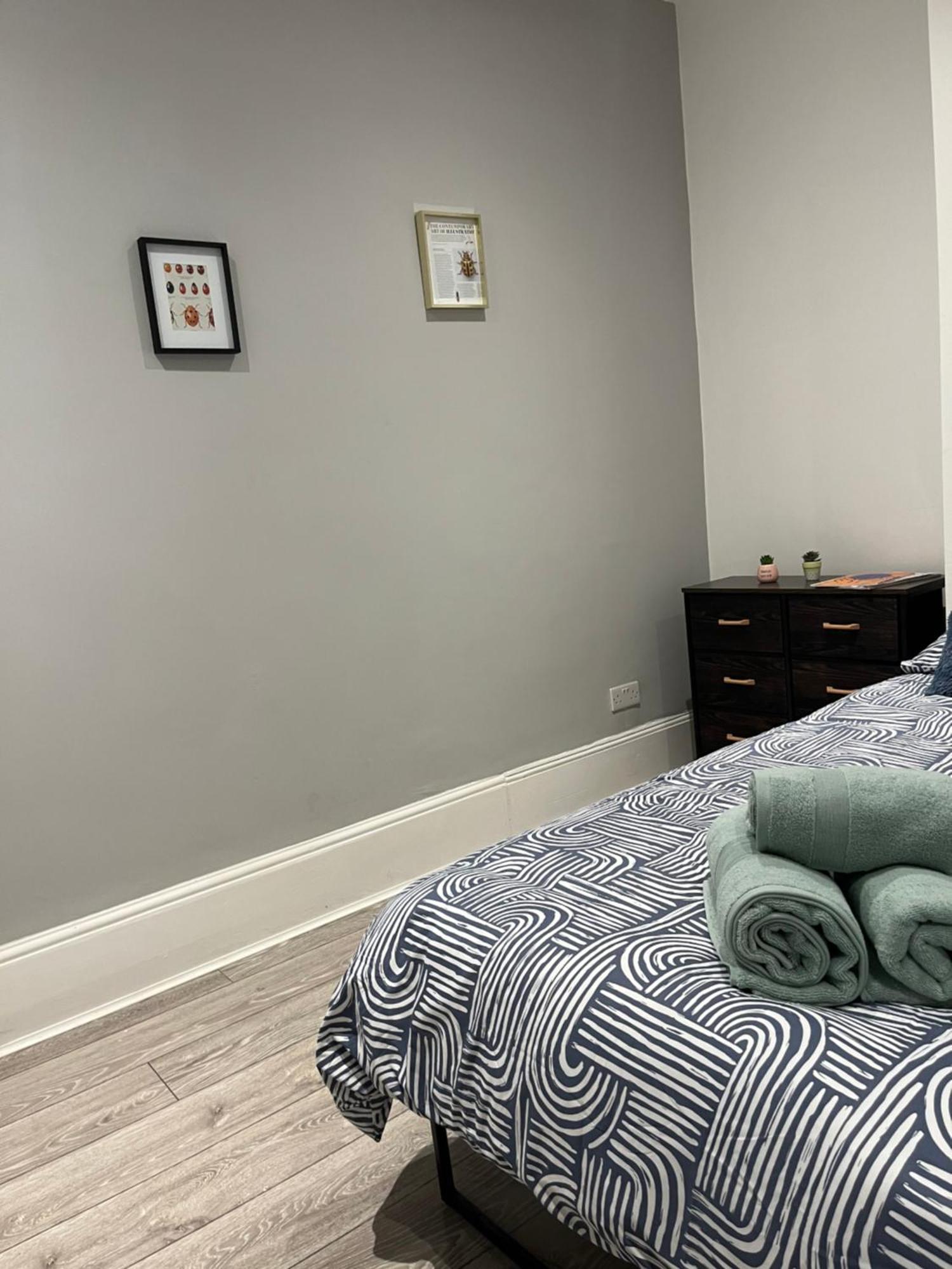 לונדון Super Central 2 Bed Flat מראה חיצוני תמונה