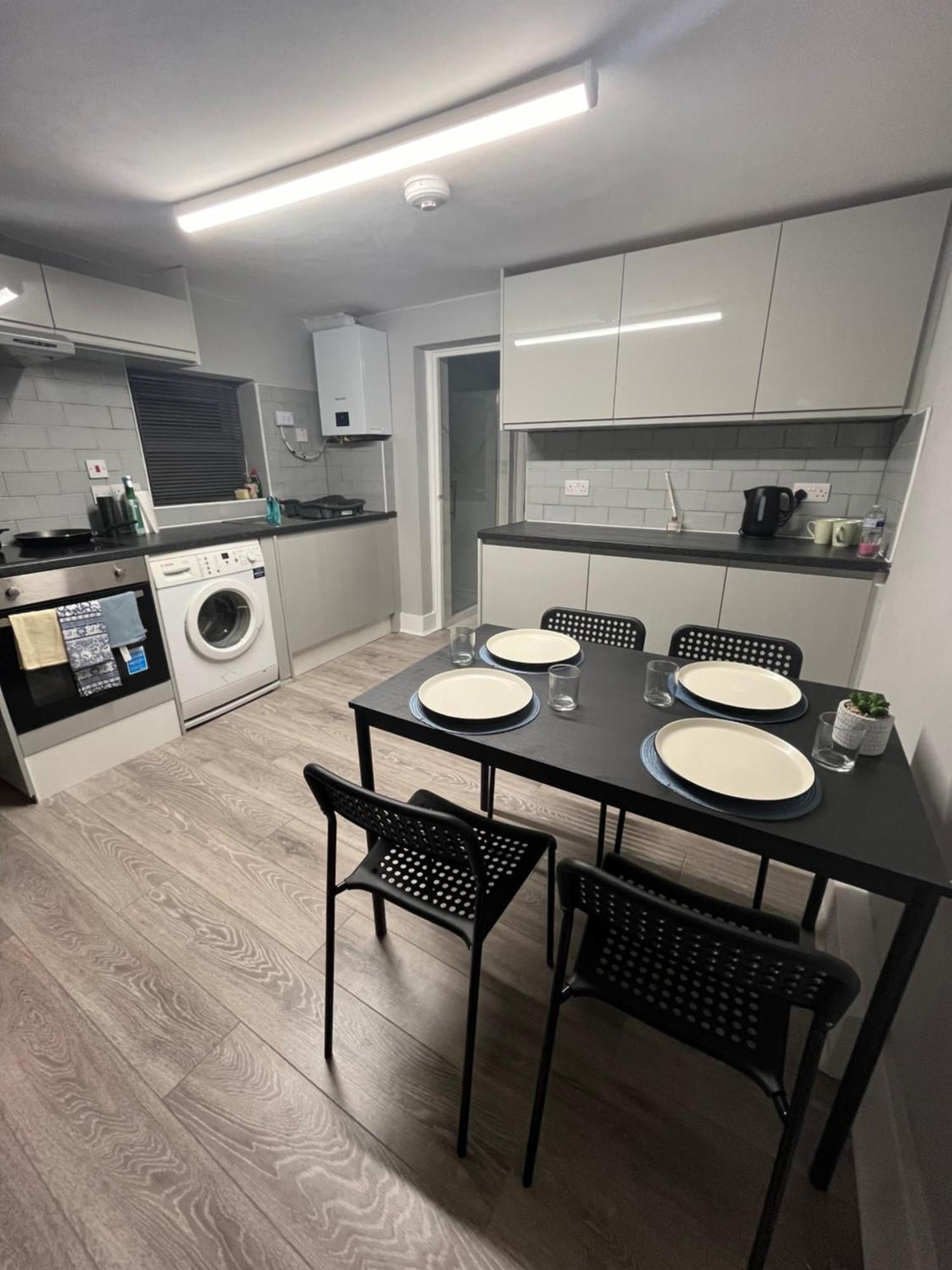 לונדון Super Central 2 Bed Flat מראה חיצוני תמונה